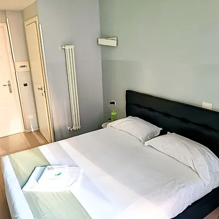 Manin Lt Penzion Řím